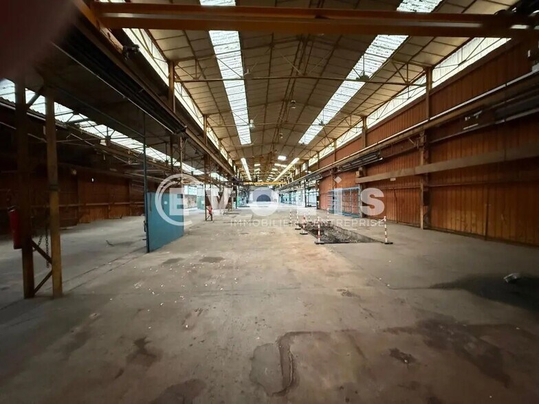 Office in Mareuil-lès-Meaux for lease - Interior Photo - Image 3 of 6