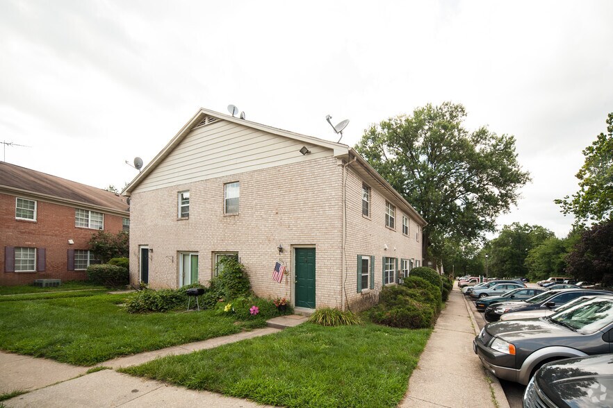 9502-9781 Hagel Cir, Lorton, VA for sale - Building Photo - Image 2 of 10