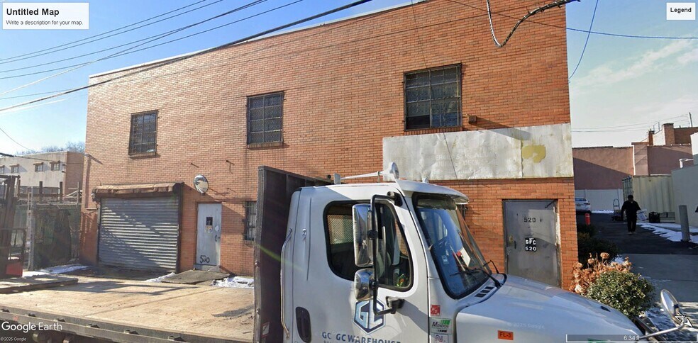 520 S 4th Ave, Mount Vernon, NY à louer - Photo du bâtiment - Image 3 de 7