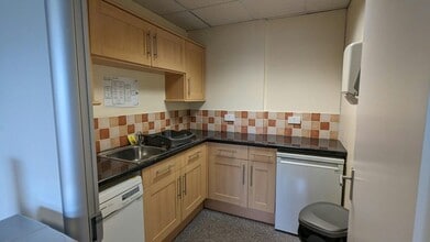 Torwood Clos, Coventry for lease Interior Photo- Image 2 of 3