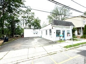 19 Mechanic St, Ramsey, NJ for lease Interior Photo- Image 1 of 12