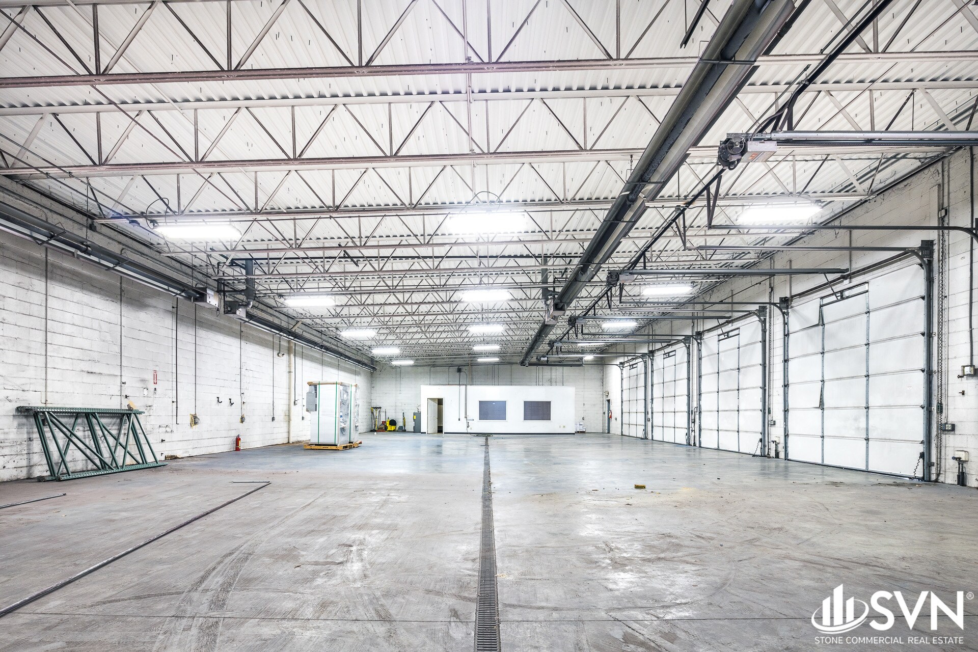 2408 Over Dr, Lexington, KY à louer Photo principale- Image 1 de 12