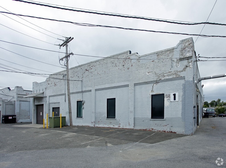 425 Fairfield Ave, Stamford, CT for lease - Building Photo - Image 3 of 14