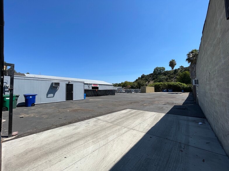6227 University Ave, San Diego, CA for lease - Primary Photo - Image 2 of 3