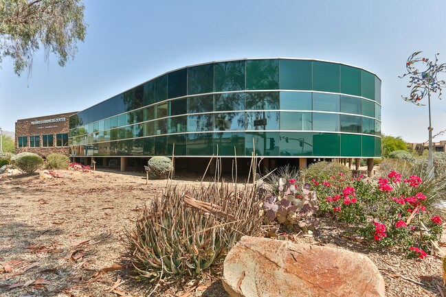 Plus de détails pour 16930 E Palisades Blvd, Fountain Hills, AZ - Coworking à louer