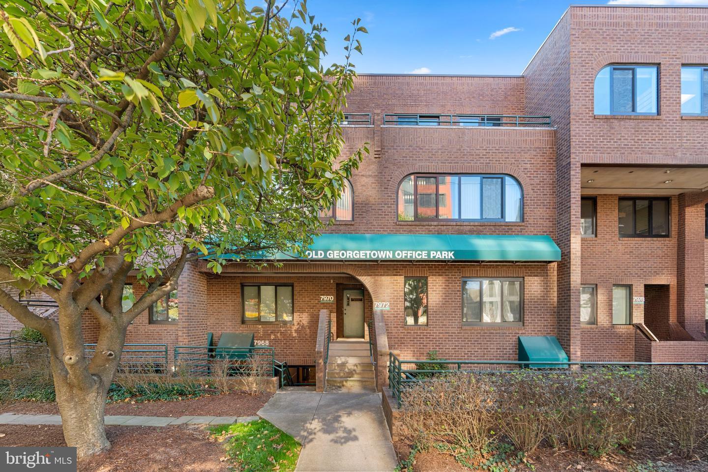 7960-7990 Old Georgetown Rd, Bethesda, MD à vendre Photo principale- Image 1 de 79