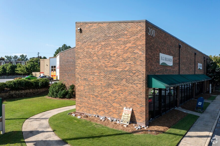 200 Lorna Sq, Birmingham, AL for lease - Building Photo - Image 2 of 5