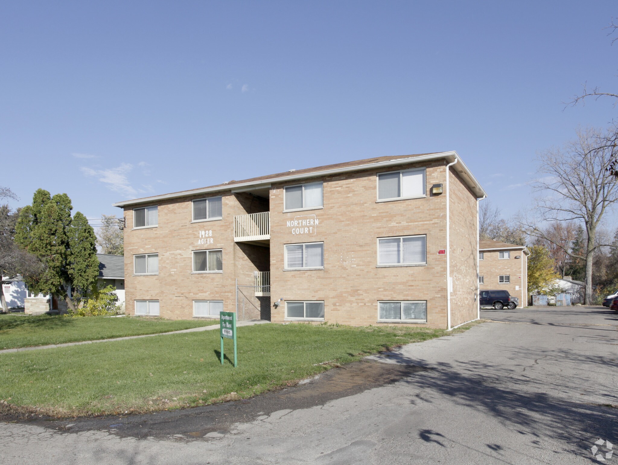 1928 Agler Rd, Columbus, OH à vendre Photo principale- Image 1 de 32