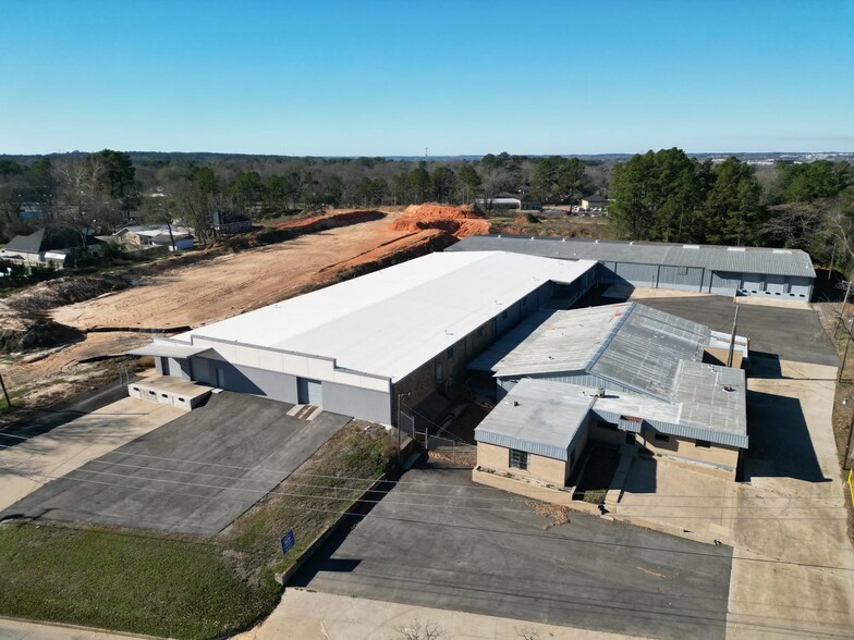 4501 Old Troup Hwy, Tyler, TX à vendre - Photo du bâtiment - Image 1 de 6