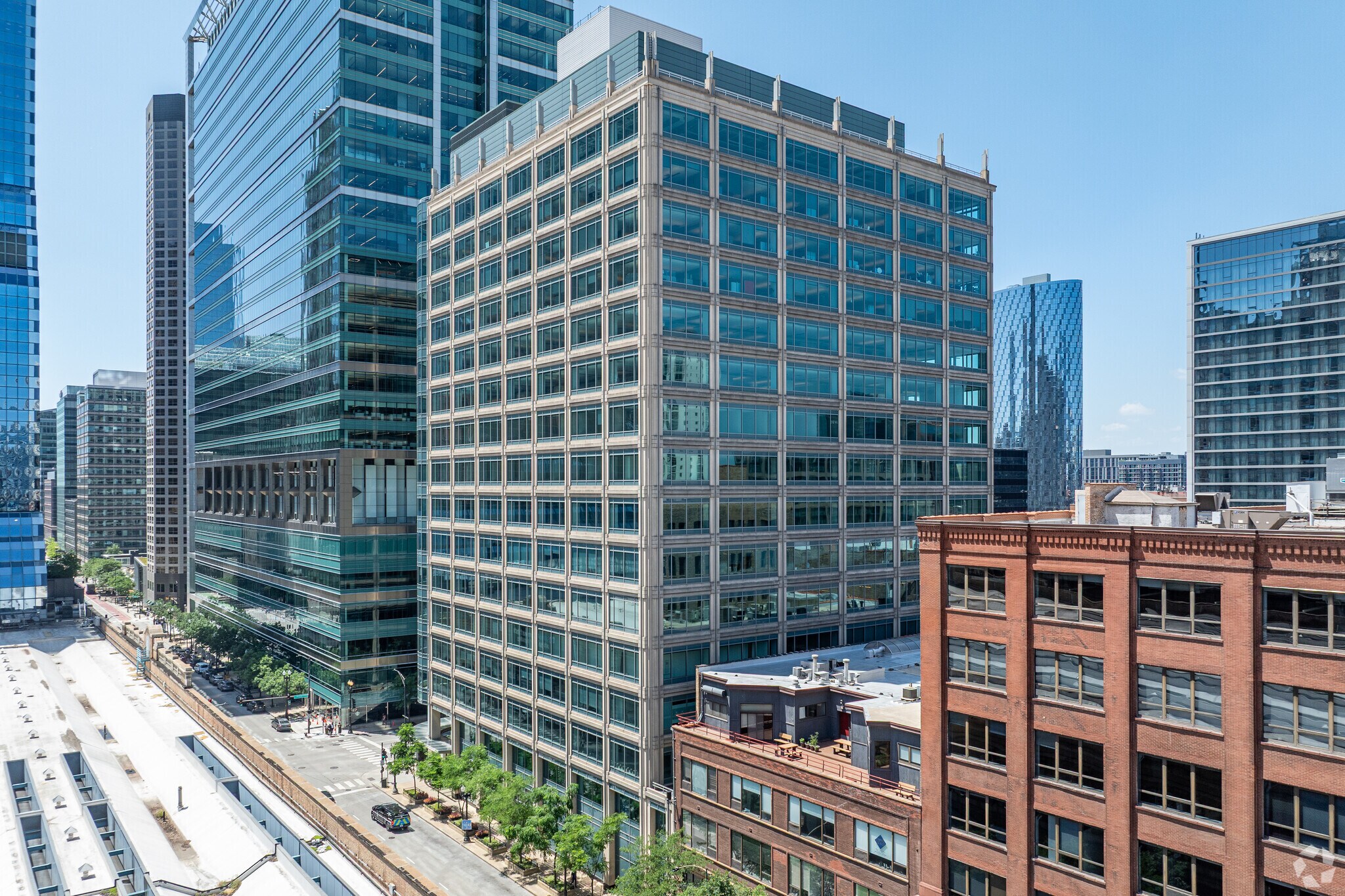550 W Washington Blvd, Chicago, IL for lease Primary Photo- Image 1 of 26
