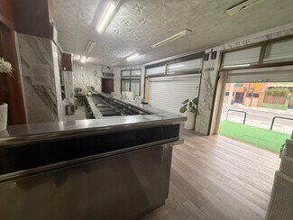 Plus de détails pour Commerce de détail à vendre