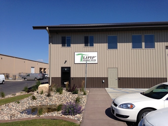 3417 7th Ave N, Fargo, ND for lease - Building Photo - Image 2 of 28