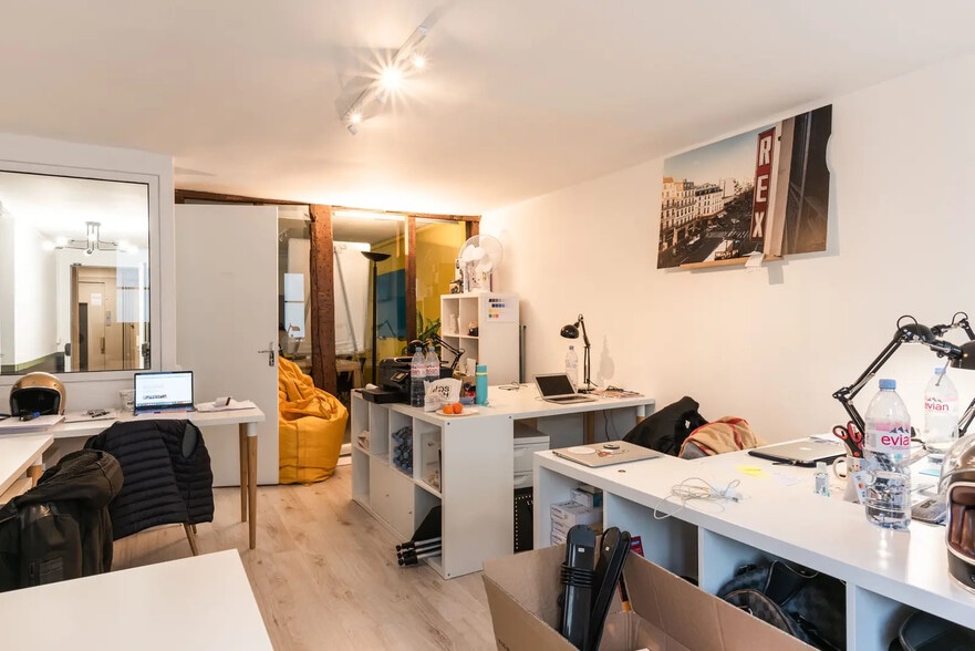 Espace de cotravail dans Paris à louer - Photo intérieure - Image 2 de 16