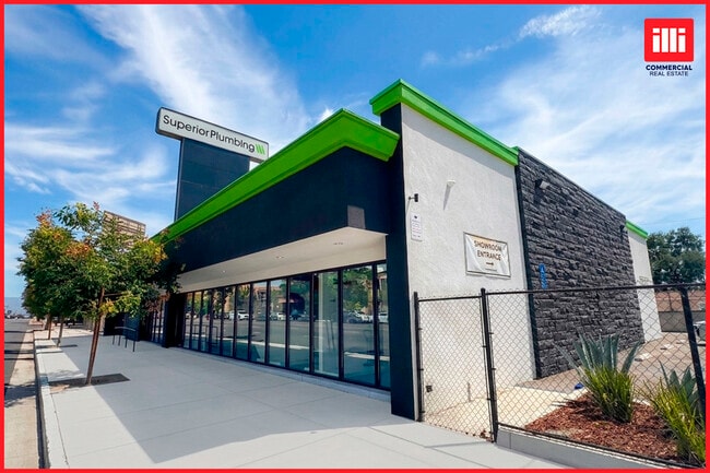 Plus de détails pour 12020 Victory Blvd, North Hollywood, CA - Commerce de détail à louer