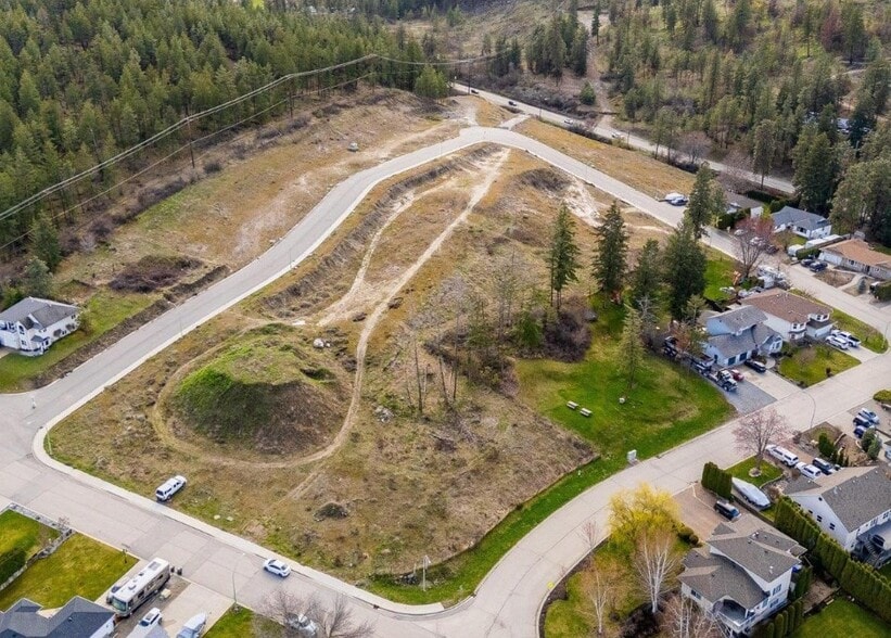 4345 Glenmore Rd N, Kelowna, BC for sale - Building Photo - Image 1 of 1