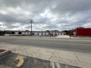 13807 Bulverde Rd, San Antonio, TX for sale Interior Photo- Image 1 of 7