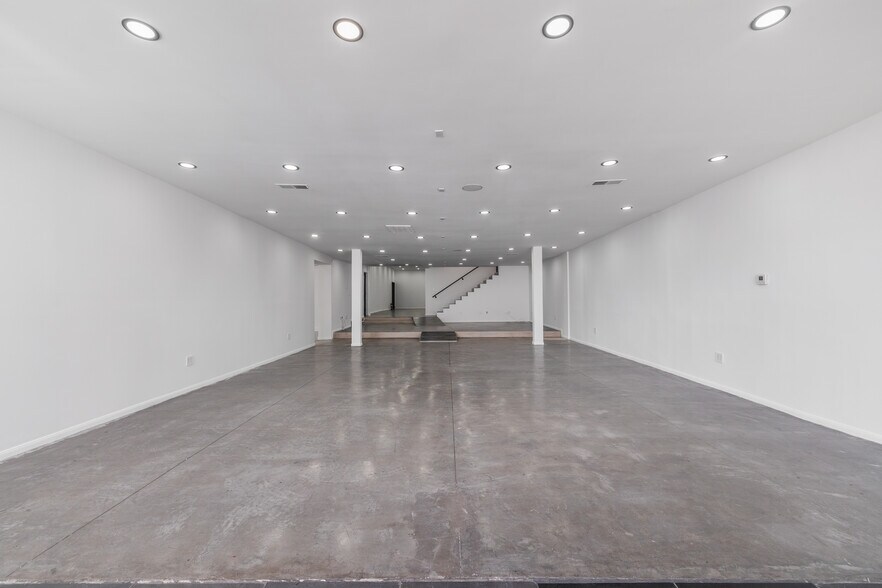 1107 S Robertson Blvd, Los Angeles, CA à louer - Numérisation 3D de Matterport - Image 2 de 6