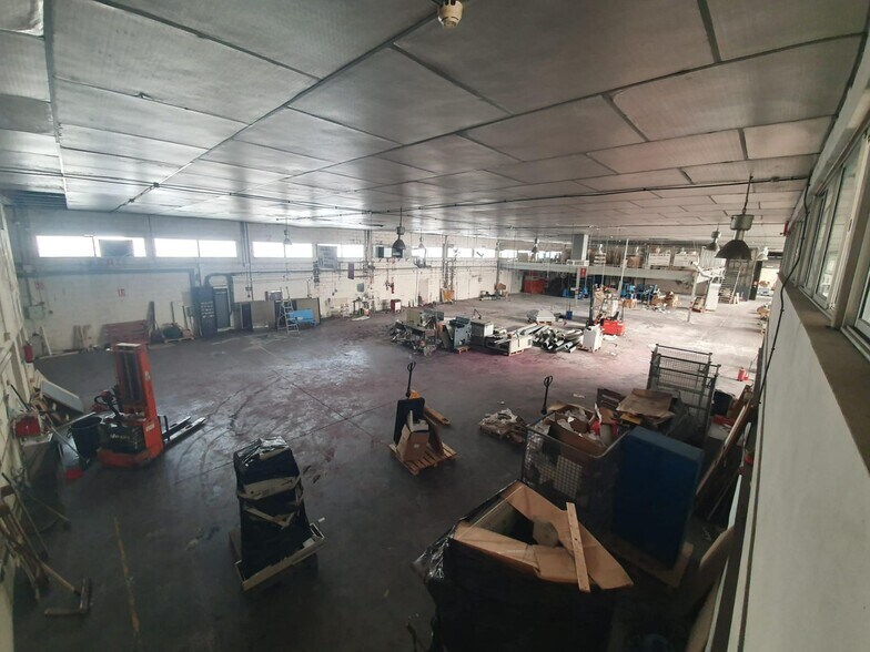 Industrial in Alcalá de Guadaíra, Sevilla for lease - Building Photo - Image 3 of 8