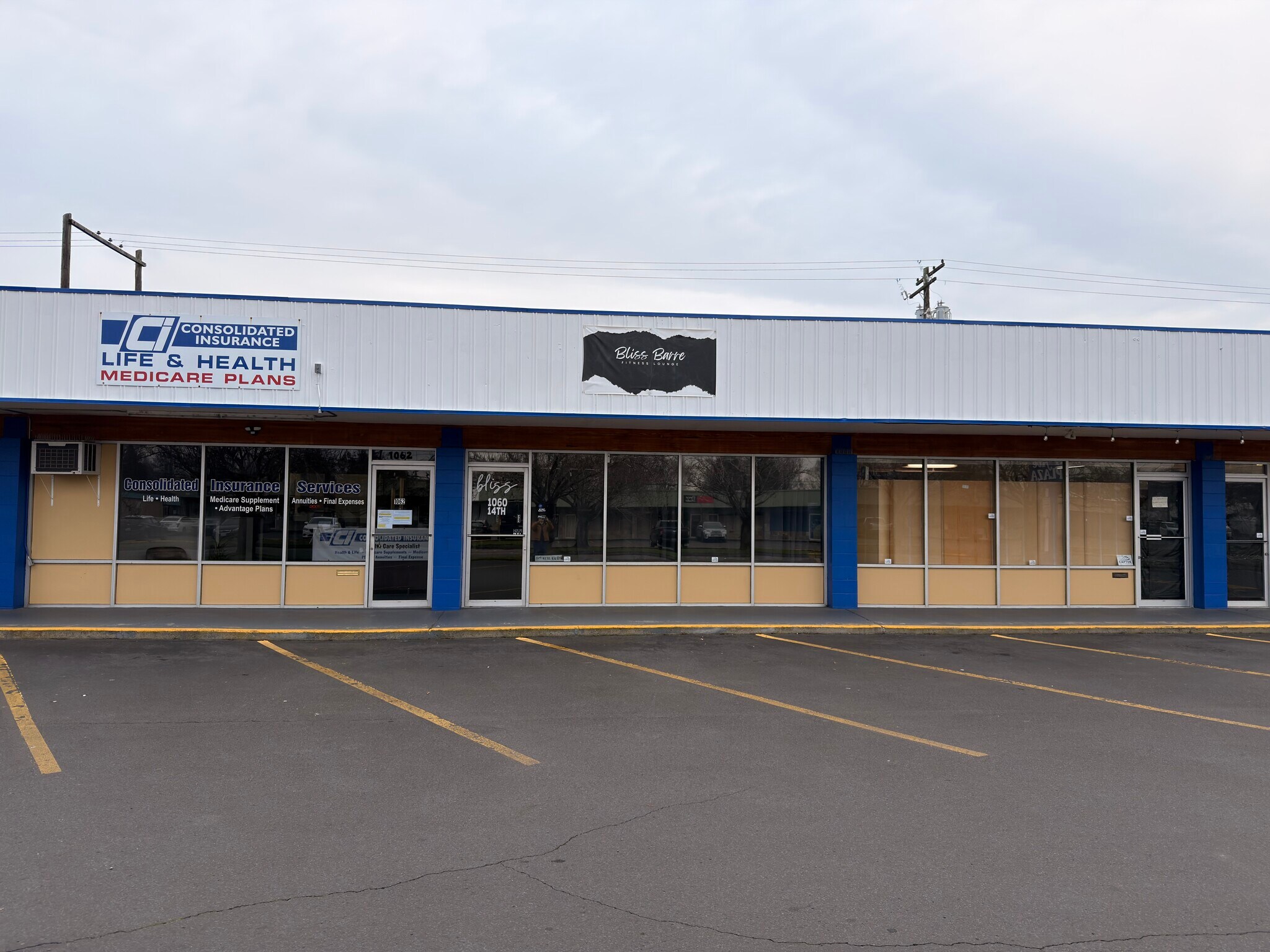 1050 14th ave, Longview, WA à louer Photo du bâtiment- Image 1 de 7