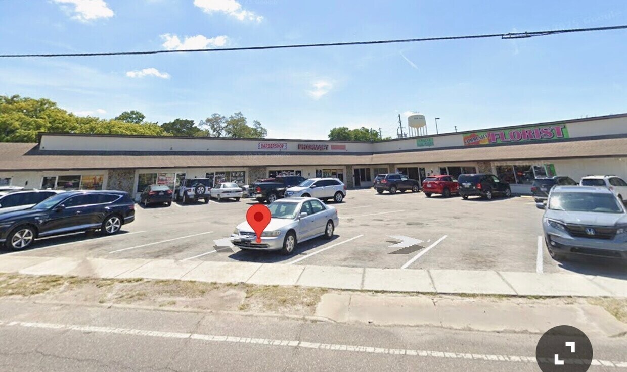 5334 Grand Blvd, New Port Richey, FL à louer Photo principale- Image 1 de 2