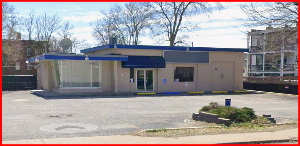 201 W 39th St, Kansas City, MO à louer - Photo du bâtiment - Image 1 de 1