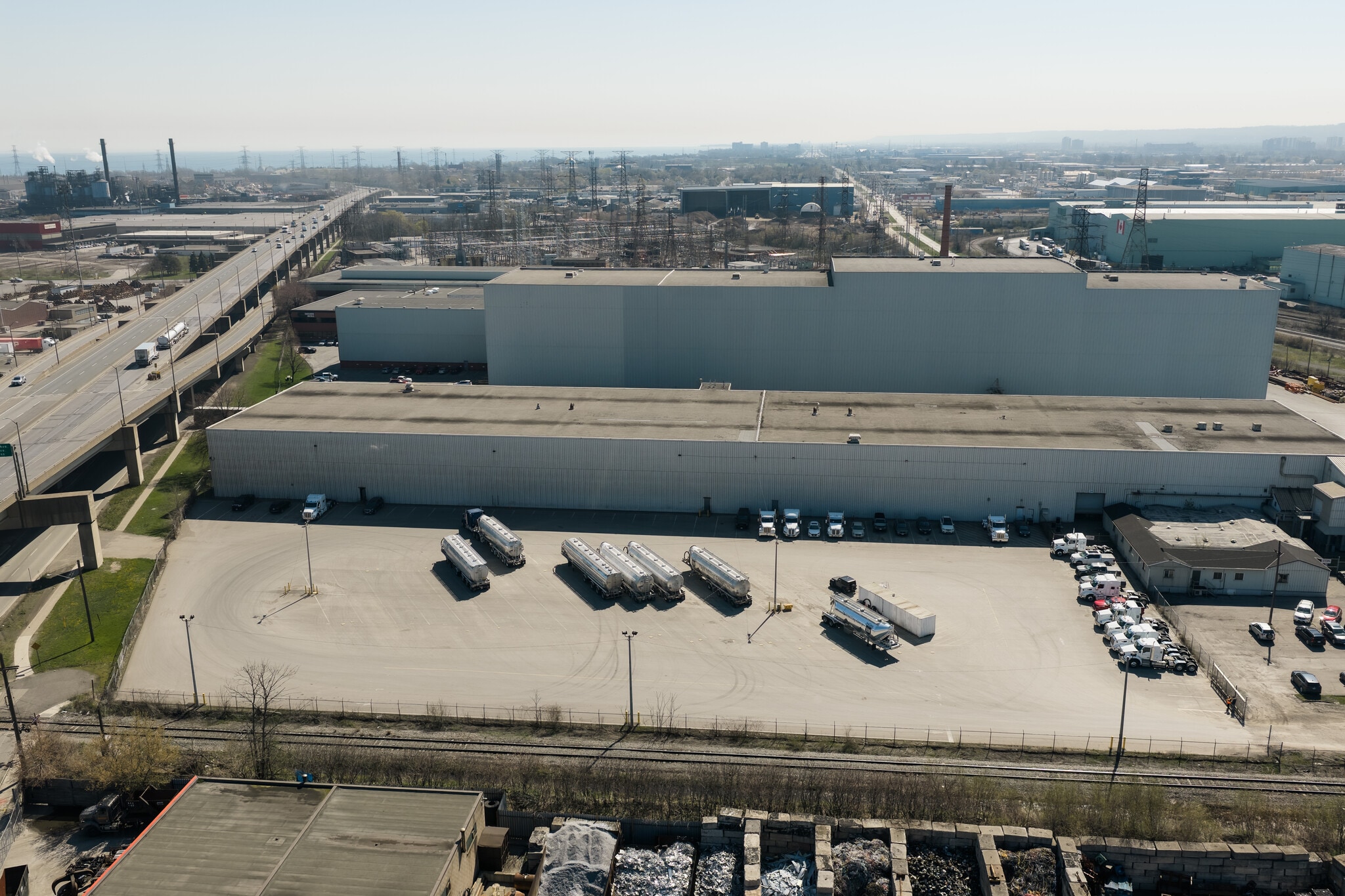 1632 Burlington Street East St, Hamilton, ON for lease Primary Photo- Image 1 of 9