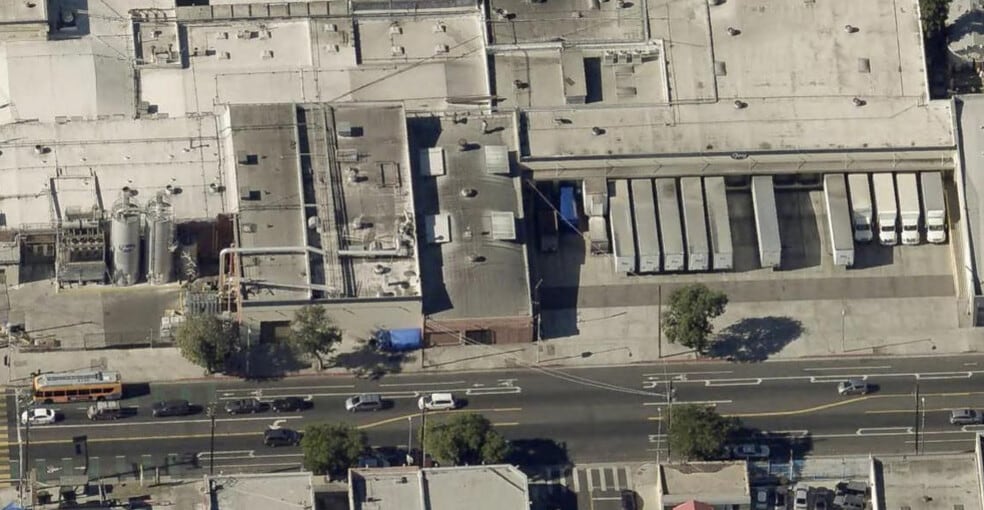 3805 Avalon Blvd, Los Angeles, CA for lease - Building Photo - Image 2 of 5