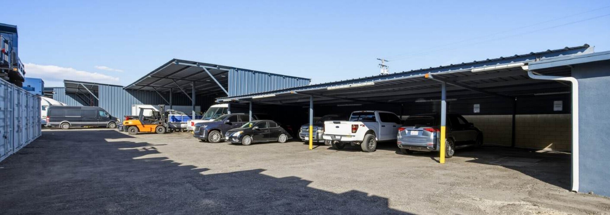 14578 Valley Blvd, Fontana, CA à vendre Photo principale- Image 1 de 8