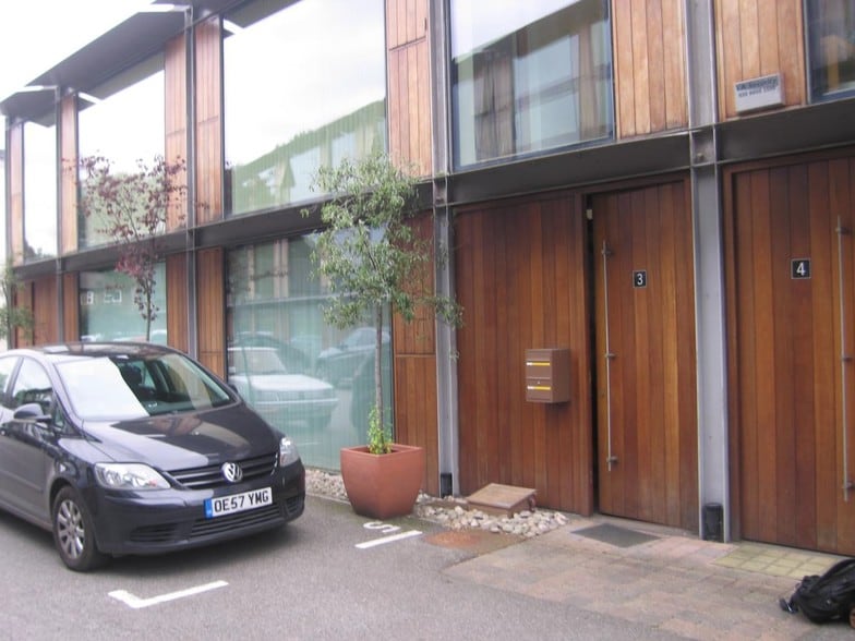 3-4 Pinnell Rd, Londres à vendre - Photo principale - Image 1 de 1