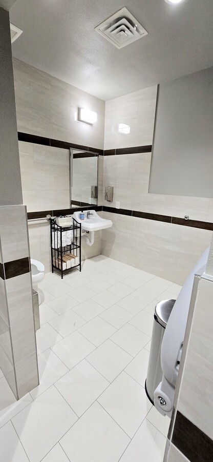 6767 All Stars Ave, Frisco, TX 75033 - Unité D-11 -  - Photo intérieure - Image 1 of 5