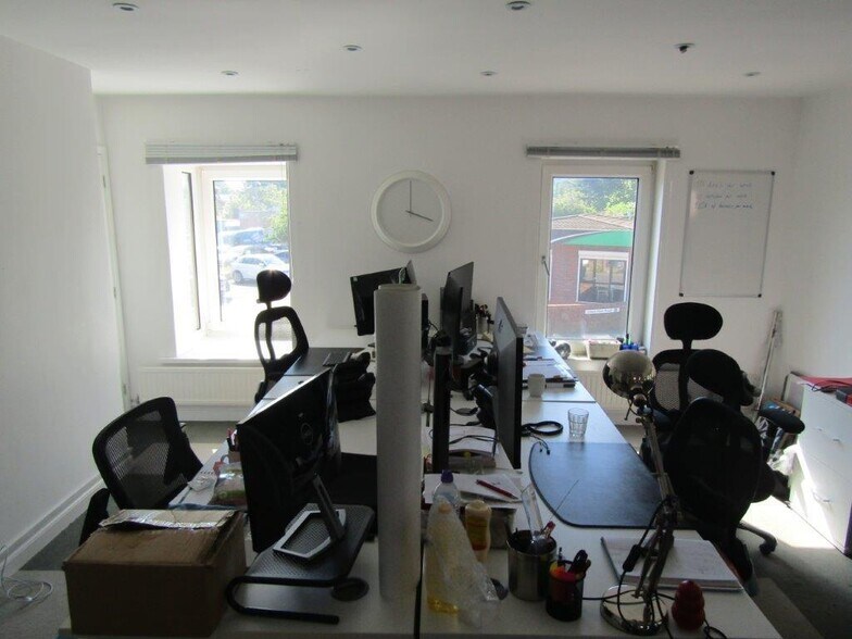 16 The Green, Newport Pagnell à vendre - Photo intérieure - Image 2 de 3