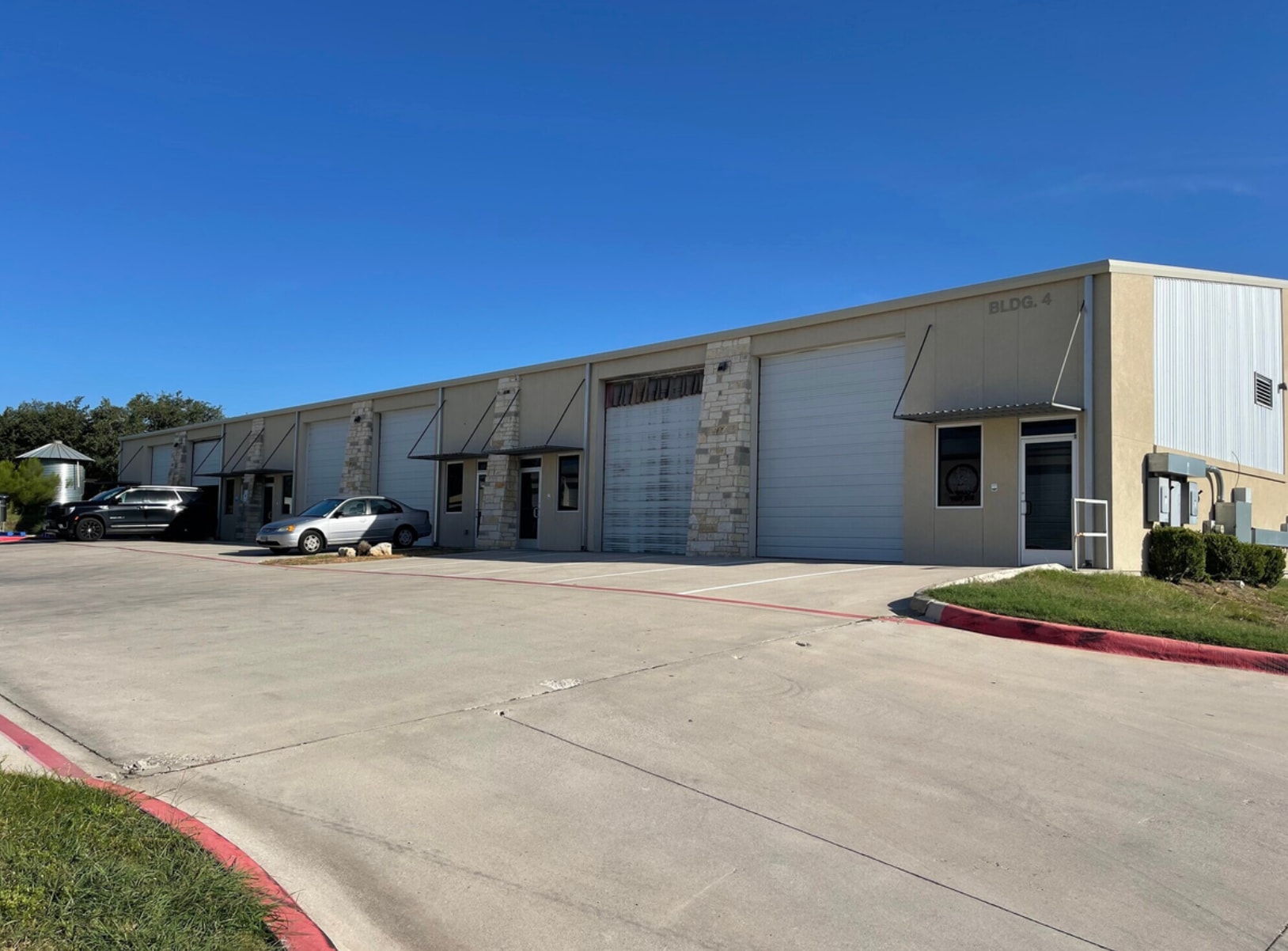 5200 Electric Ave, Spicewood, TX for lease Building Photo- Image 1 of 7