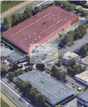 Buc, YVE - Aerial map view