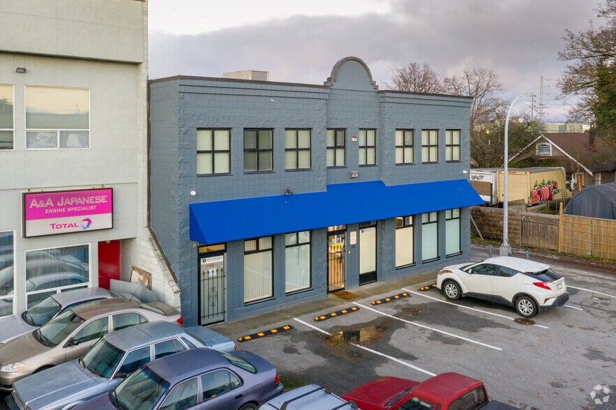 8971 Beckwith Rd, Richmond, BC à vendre - Photo du bâtiment - Image 3 de 14