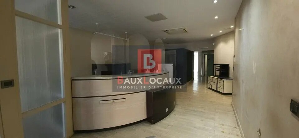 Retail in Sorgues for lease - Interior Photo - Image 3 of 9