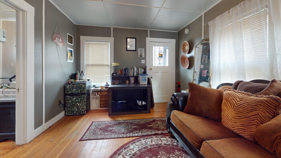 670 Tahoe St, Reno, NV à vendre - Photo du bâtiment - Image 3 de 4