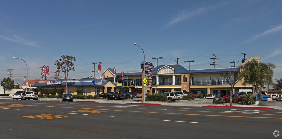 5600-5610 Pacific Blvd, Huntington Park, CA for lease - Primary Photo - Image 1 of 8