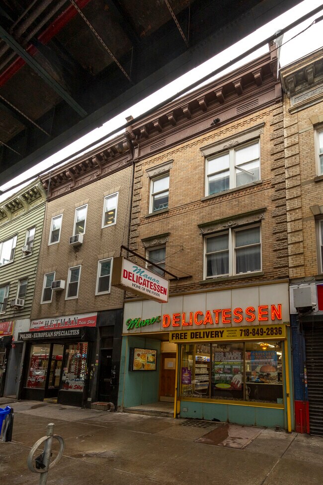 Plus de détails pour 94-12 Jamaica Ave, Woodhaven, NY - Commerce de détail à vendre