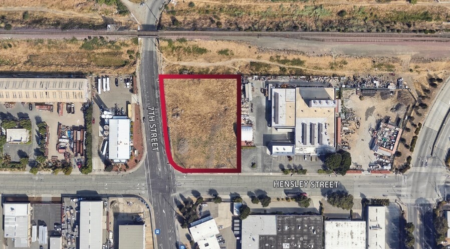 1080 Hensley St, Richmond, CA for sale - Building Photo - Image 2 of 6
