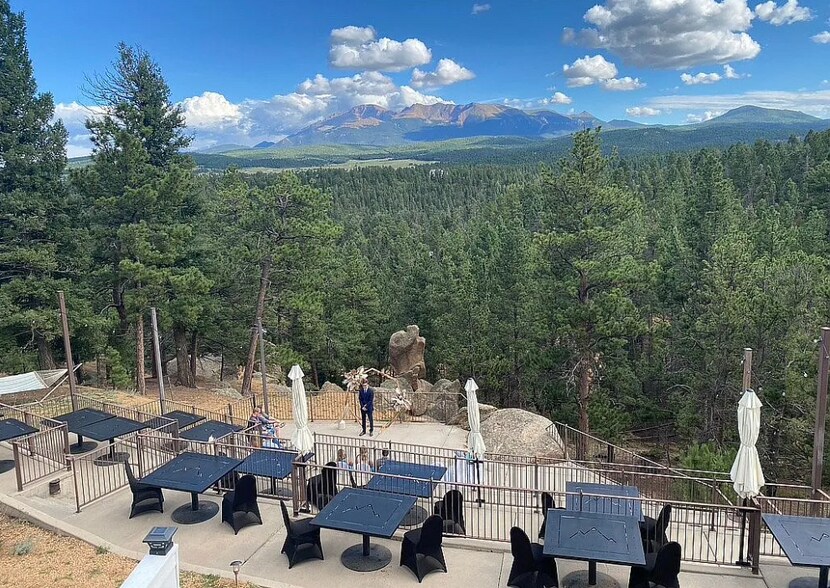 236 Pinecrest Rd, Woodland Park, CO à vendre - Photo du bâtiment - Image 2 de 38