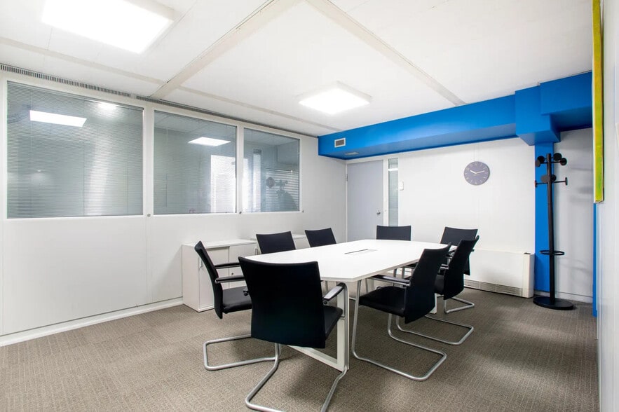 20 Place Des Halles, Strasbourg for lease - Building Photo - Image 3 of 18