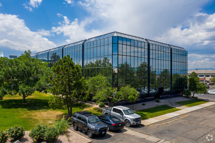 1333 W 120th Ave, Westminster, CO à louer - Photo du bâtiment - Image 3 de 21