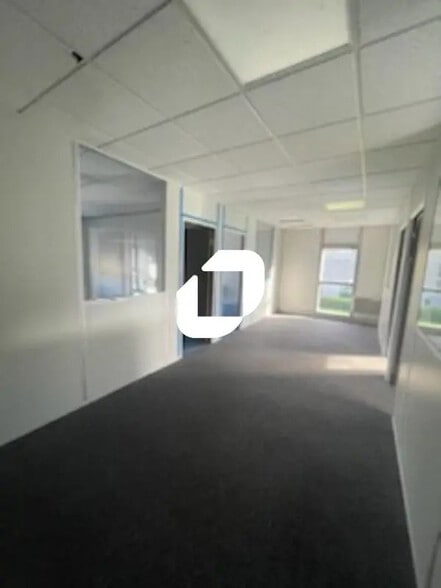 7 Chemin De La Dhuy, Meylan for lease - Building Photo - Image 2 of 12