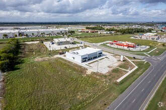State Hwy 46 & Best Dr, Seguin, TX - Aerial map view