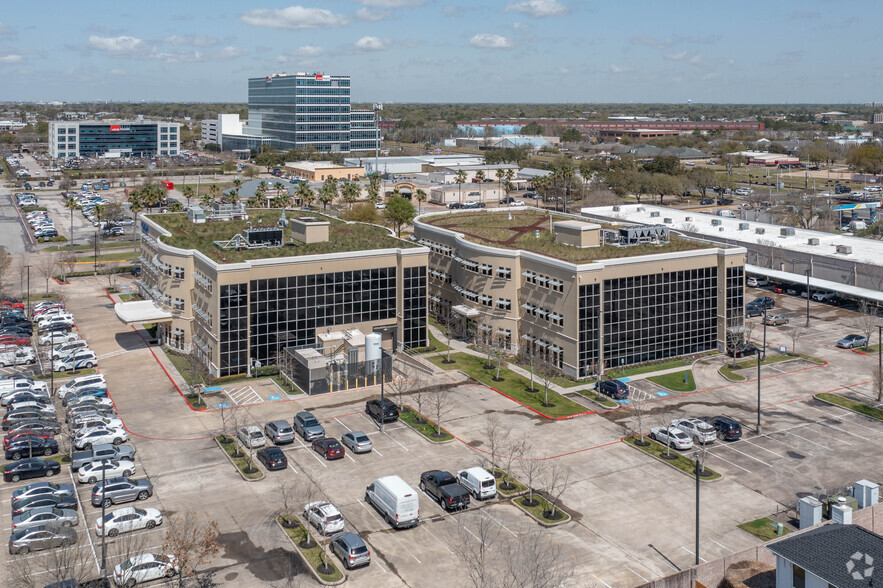 251 Medical Center Blvd, Webster, TX for lease - Aerial - Image 2 of 7