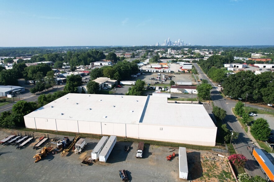 4112 Joe St, Charlotte, NC for lease - Building Photo - Image 3 of 7