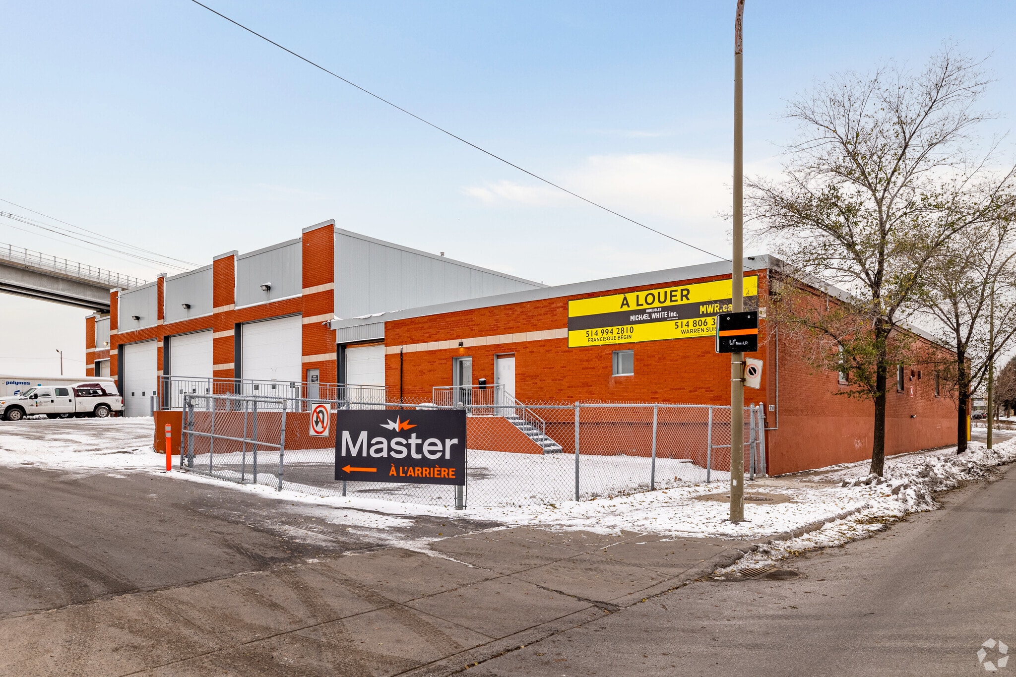 210 Rue Bridge, Montréal, QC for sale Building Photo- Image 1 of 1