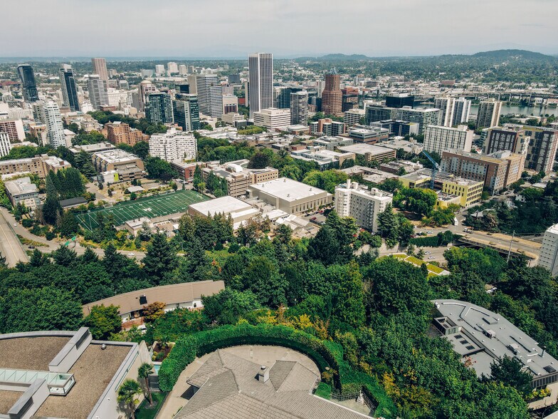 1297 SW Cardinell Dr, Portland, OR for sale - Building Photo - Image 2 of 4