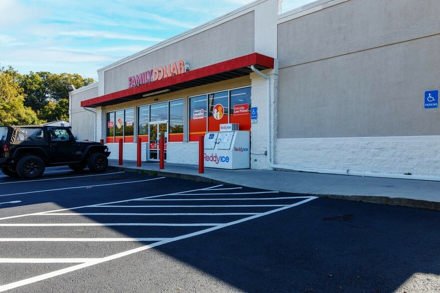 19026 Main St, Buchanan, VA à vendre - Photo du bâtiment - Image 1 de 20
