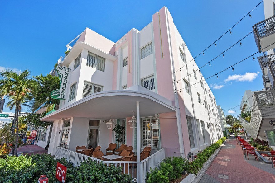 1435 Collins Ave, Miami Beach, FL à vendre - Photo du bâtiment - Image 2 de 15